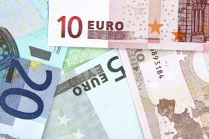 Free Euro banknote image